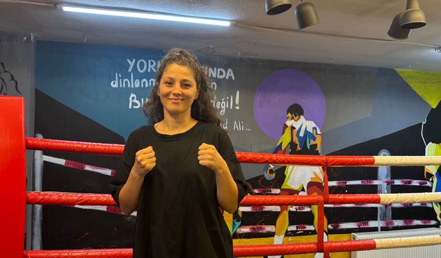 Seren Ay WBA Tahtı İçin Ringde: “Bu Maçı Alacağım”