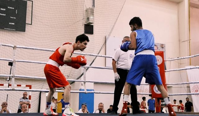 U23 Türkiye Boks Şampiyonası’nda Heyecan Devam Ediyor