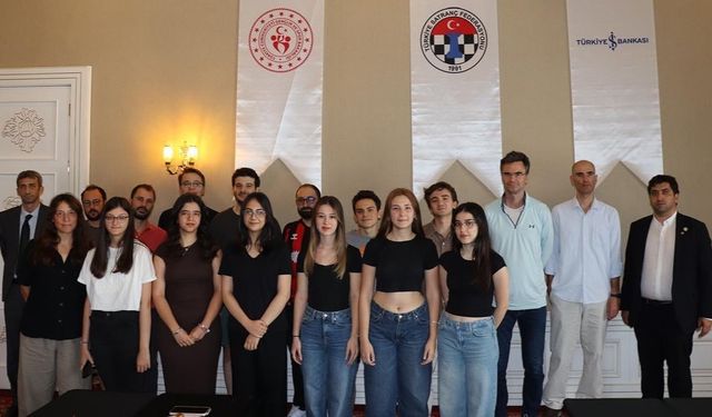 Millî Satranç Takımlarımız Ankara’da Kampa Başladı