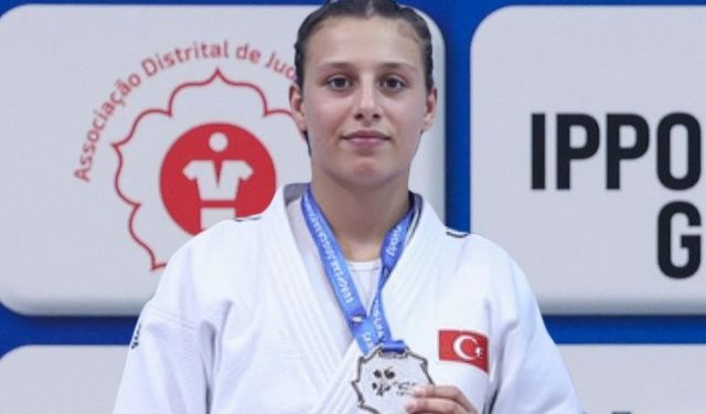 Ecem Baysuğ, Avrupa Gençler’de Çeyrek Finalde!