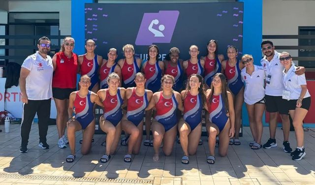U18 Kadın Sutopu Milli Takımı Avrupa Şampiyonası’nı 9. Sırada Tamamladı