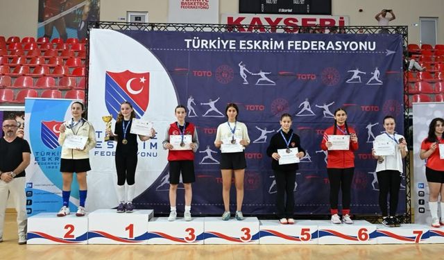 Kayseri’de U14 Kılıç Federasyon Kupası heyecanı başladı