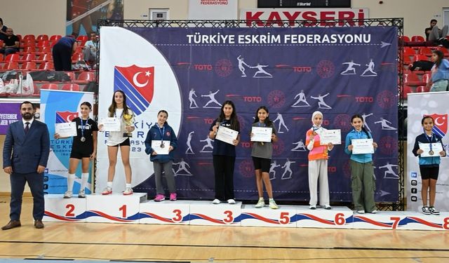 Kılıç Federasyon Kupası’nda ikinci gün sona erdi