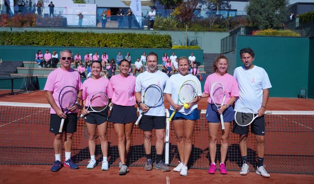 Pembe Top Turnuvası’nda meme kanseri farkındalığı