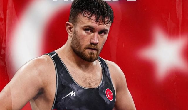 Süleyman Karadeniz finalde, 5 güreşçimiz bronz peşinde