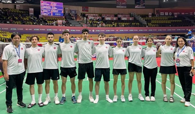 Genç Badmintoncular Dünya Sahnesinde İngiltere’yi Yendi