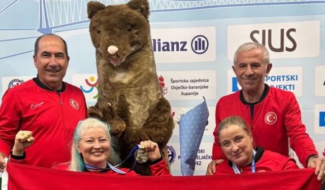 Pehlivanlar ve Özgan’dan Avrupa’da Çifte Madalya Gururu