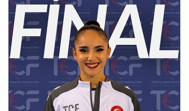 Selen Camcı kurdele aletinde birinci olarak finale yükseldi