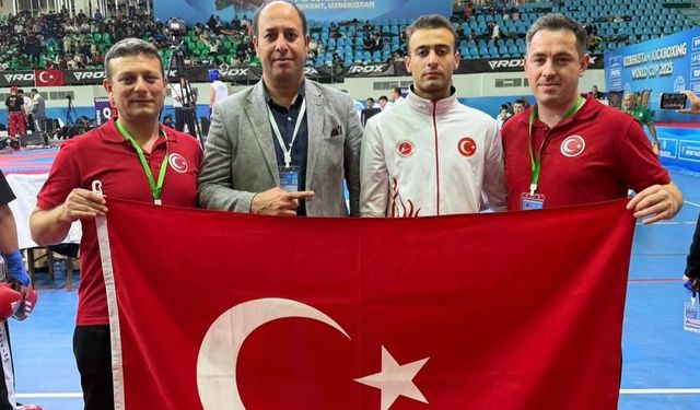 Mustafa Karsandı Kick Boks Dünya Kupası’nda şampiyon