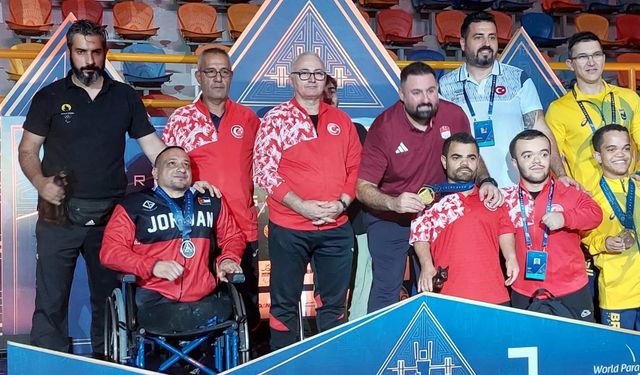 Abdullah Kayapınar’dan Dünya Şampiyonasında Altın Zafer