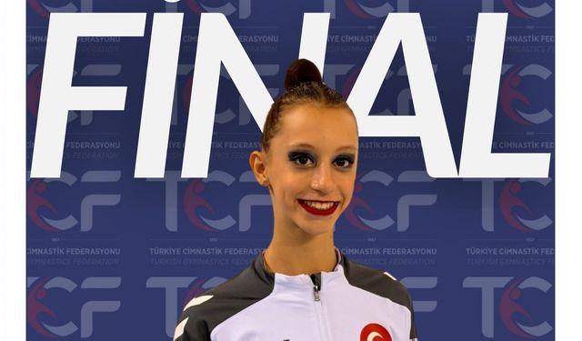 Öykü Özoğuz kurdele ve labutta finale yükseldi