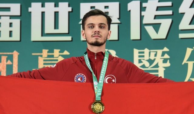 Necmettin Erbakan Akyüz’den Kungfu’da 3 Madalya