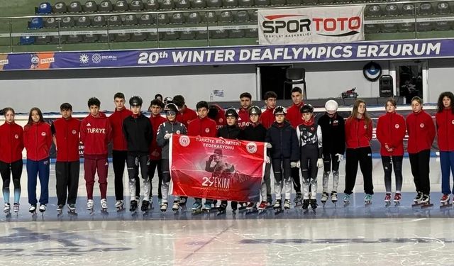 Buzun Üzerinde Cumhuriyet Coşkusu