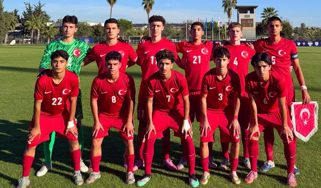 U16 Millî Takımı hazırlık turnuvasında Galler’le oynuyor
