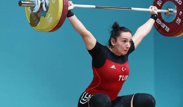 Nuray’dan Madalya Yağmuru: 2 Gümüş, 1 Bronz!
