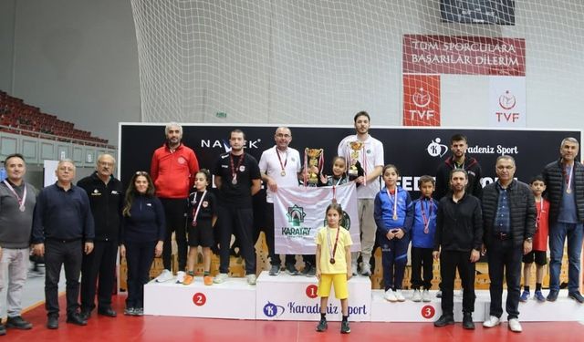 Nevşehir’de Raketler Minikler İçin Sallandı