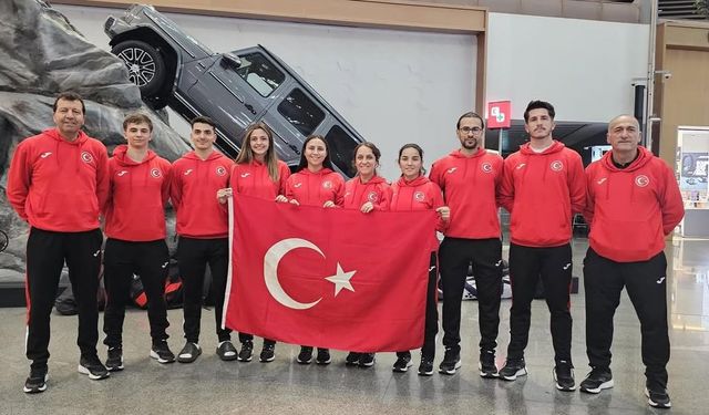 Badminton’da Ay-Yıldızlı Raketler Tokyo Deaflympics Yolcusu