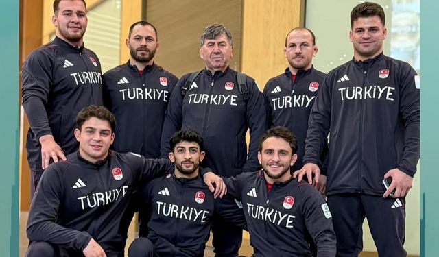 Milli Güreşçilerimiz Riyad 2025 İçin Mindere Hazır