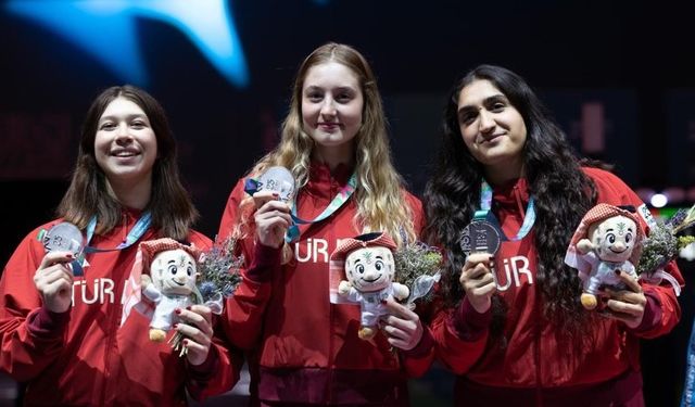 Kadın Epe Takımımız İslami Oyunlar’da gümüş kazandı