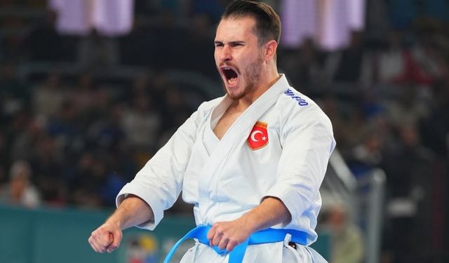 Enes Özdemir, Dünya Karate Şampiyonası’nda yarı finalde