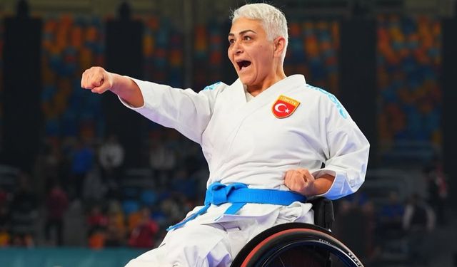 Nesrin Cavadzade, Para-Karate'de Dünya Yarı Finalinde!