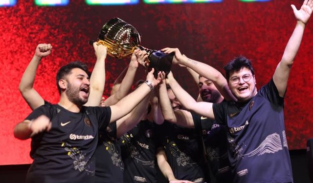 TESFED Kupası ve CS2 Ligi finali aynı sahnede