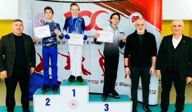 Artistik Buz Pateni Türkiye Şampiyonası Başladı