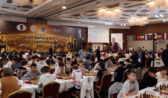 Elif Defne ve Ali Gür Satrançta Zirveye Ulaştı