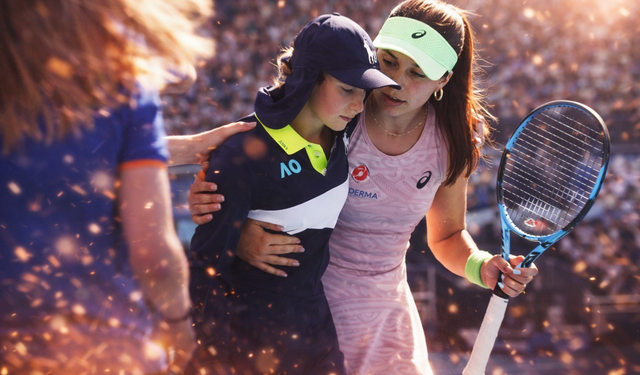 Zeynep Sönmez'den kortta alkış toplayan hareket