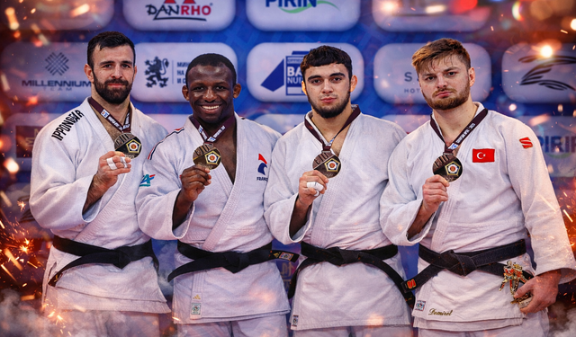 Umalt Demirel Sofya Avrupa Açık’ta Bronz Madalya Aldı