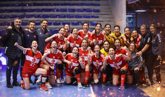 Kadın U17 Milliler Akdeniz'e Galibiyetle Başladı