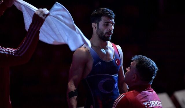 Murat Fırat Avrupa Güreş Şampiyonası’nda Finale Çıktı