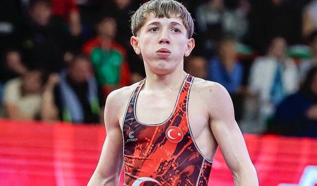 Ömer Arslan U17 Avrupa Şampiyonası’nda bronz aldı