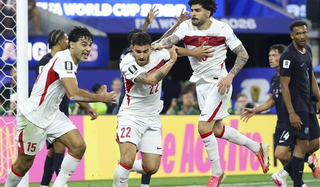 Türkiye ABD'yi 3-2 Yenerek Kupaya Veda Etti