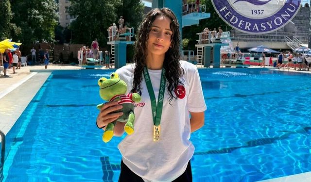 Ece Şevval Erzincan Sofia Diving Cup Şampiyonu