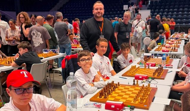 Türk Satrancı Avrupa'da Genç Takımlarla Hamle Yapıyor