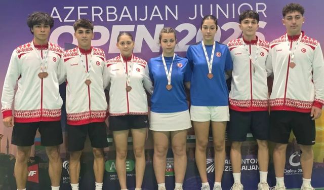 Bakü’de Dört Kürsü: Genç Badmintonculardan 4 Madalya