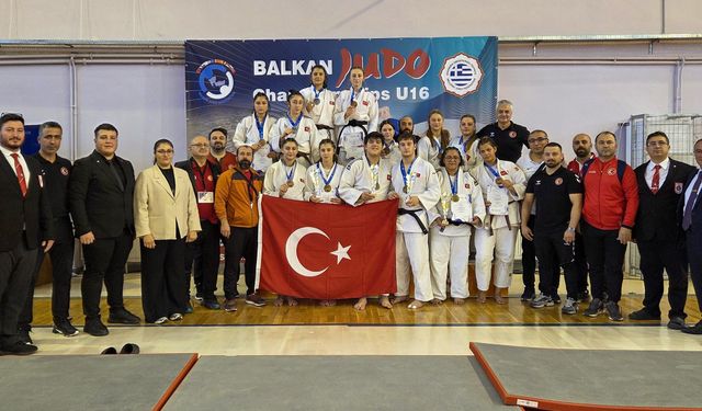 Türkiye Yıldızlar Balkan Judo Şampiyonası'nda 27 Madalya