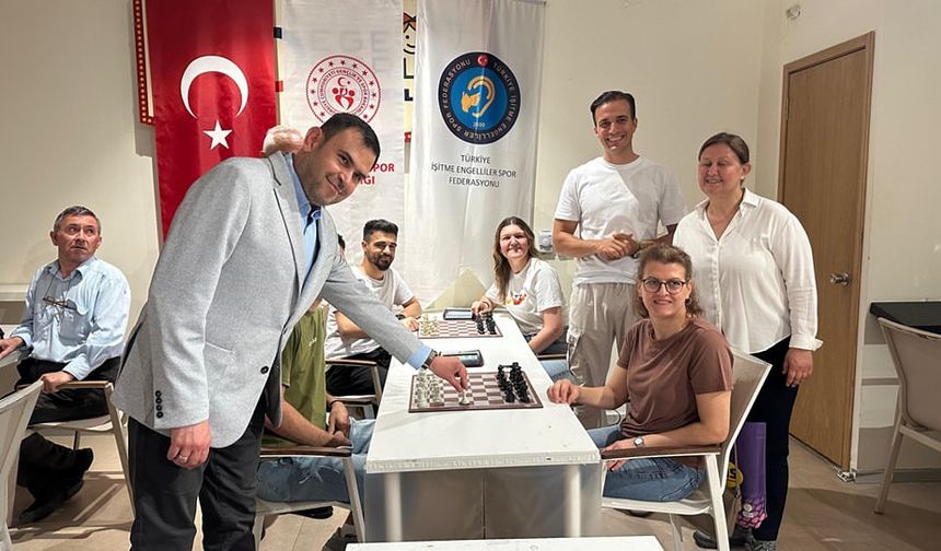 İşitme Engelli Sporcular İçin Satrançta Yeni Dönem: Yetenek Tarama Projesi İzmir’de Başladı