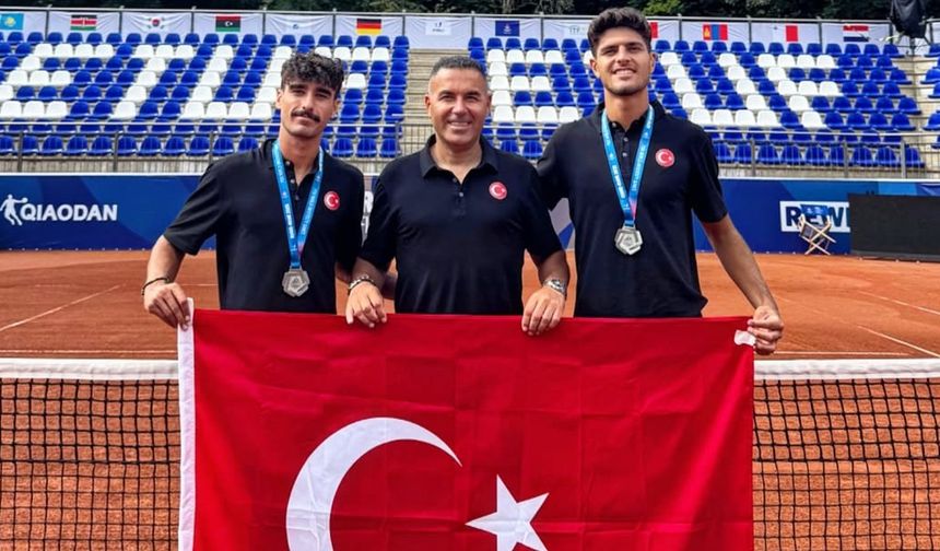 Duran ve Alkaya, Dünya Üniversite Oyunları’nda gümüş aldı