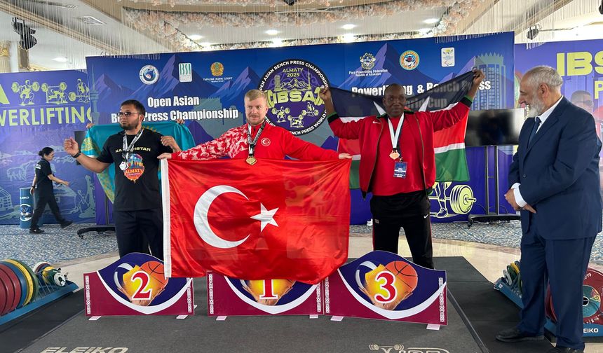 Sakatlık Dinlemedi, Ay-Yıldız İçin Altına Koştu
