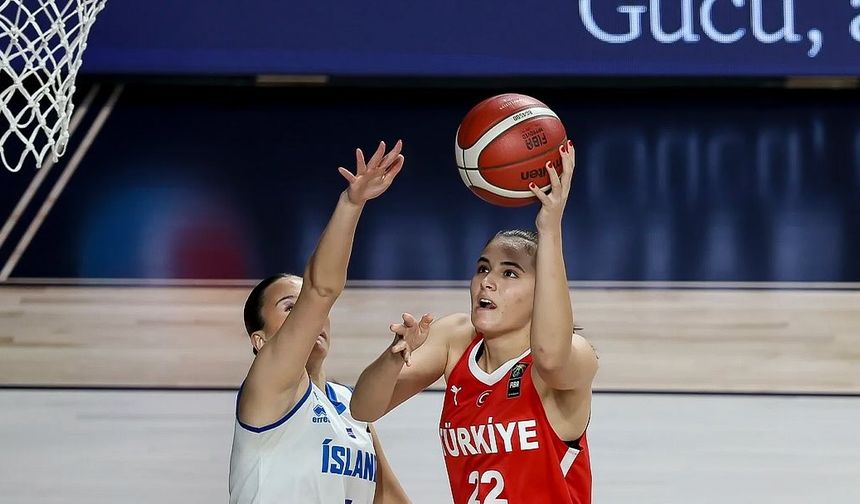 U16 Kız Milliler, Avrupa Şampiyonası’nda İzlanda’yı yıktı