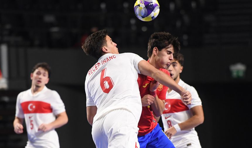 Futsal U19 Millî Takımı Avrupa’ya Mağlubiyetle Başladı