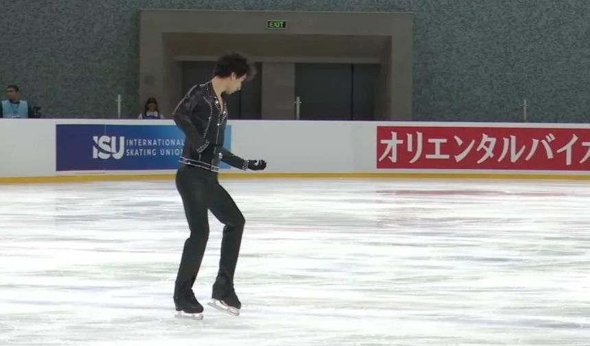 Milli buz patenciler Bakü’de serbest programa çıkıyor