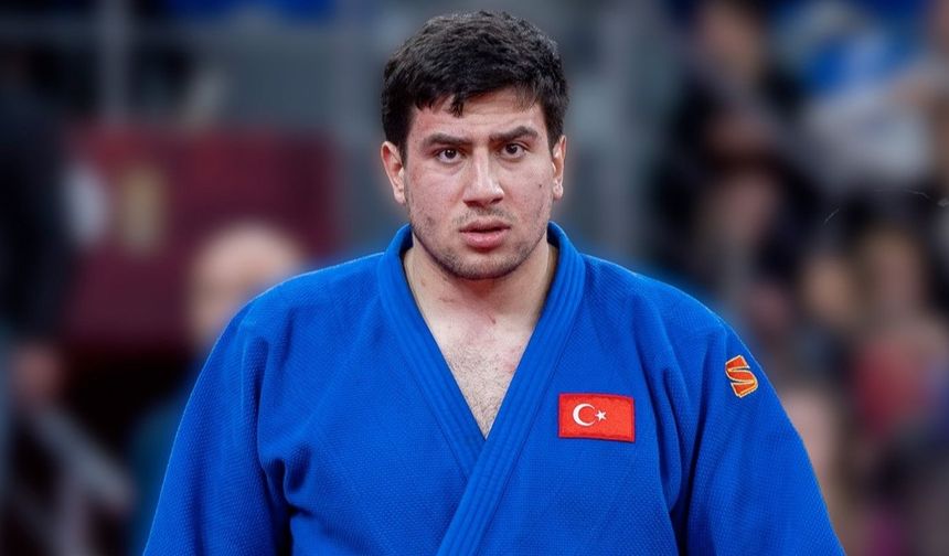 Münir Ertuğ, Prag Avrupa Kupası’nda Altın Madalya Kazandı