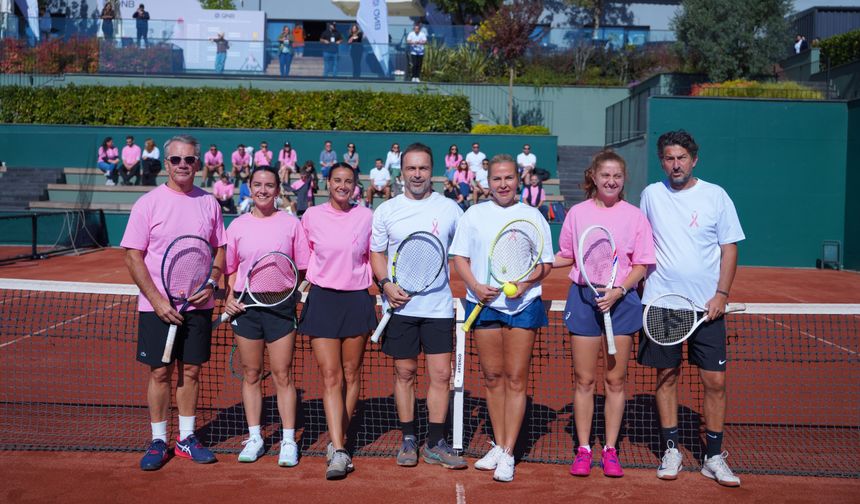 Pembe Top Turnuvası’nda meme kanseri farkındalığı