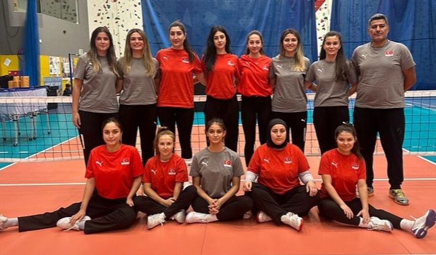 Oturarak Voleybol Kadın Milli Takımı Gümüş Lig’de