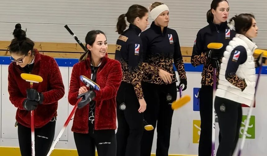 Kadın Curling Milli Takımı Rusya’da galibiyetle başladı