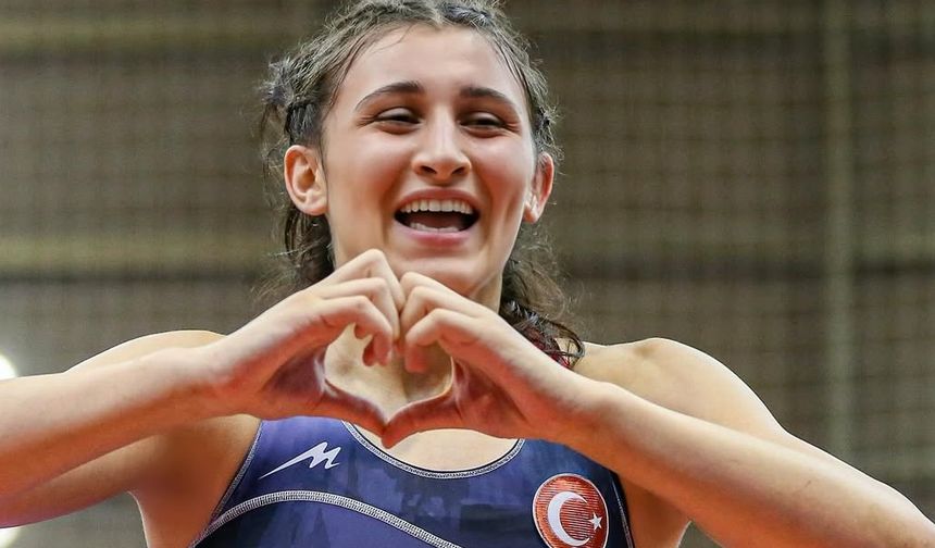 Elmira Yasin U23 Dünya Güreş Şampiyonası’nda üçüncü oldu