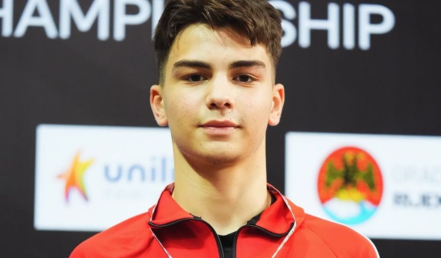 Erkan Akköse Ümit Erkek Kumite 63 Kg’da Balkan Şampiyonu